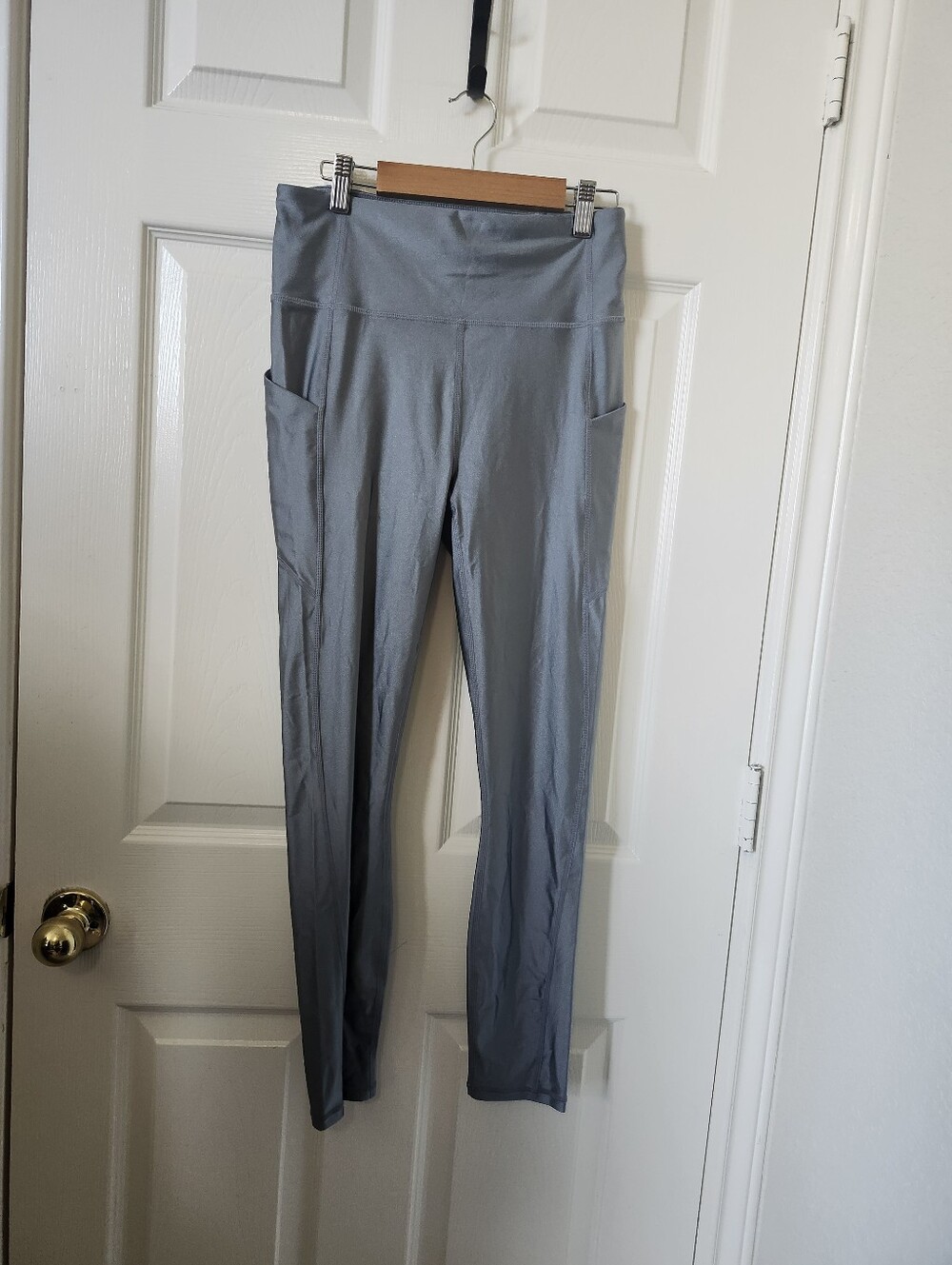 Fabletics Gray High-Waist Pocket Leggings